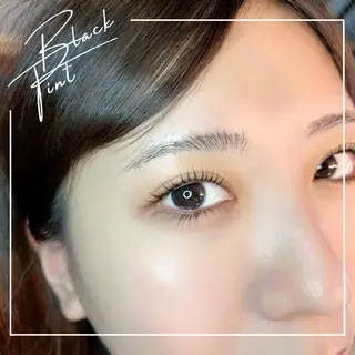 マツエク・マツパ brow bar tokyo所属・brow bar tokyo【乃木坂】のマツエク・マツパデザイン