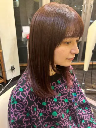 セミロング カラー DiMPlE  ディンプル所属・🌸スタイリスト 山浦美恵のヘアスタイル