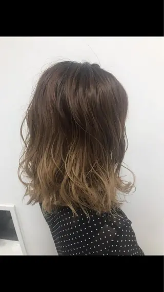 ミディアム ヘアサロンサンヒルズ所属・竹中 ゆいのヘアスタイル