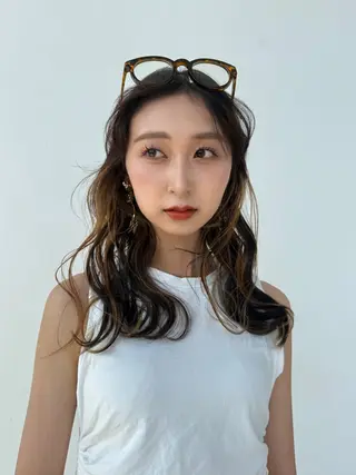 セミロング カラー KEYMAN MEGUMIのヘアスタイル