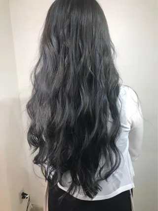 ロング カラー _WHITE上本町 上本町店のヘアスタイル