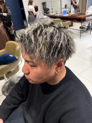 ショート メンズ ⭐️ツイスパ⭐️ 菊池　拓也のヘアスタイル