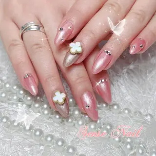 ネイル ナユキNA.YUKI 北千住店のネイルデザイン