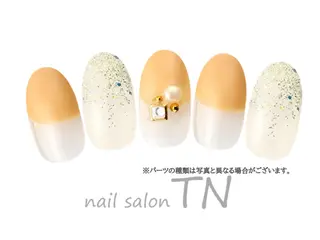 ネイル 横岩 夕依のネイルデザイン