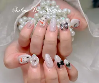 ネイル Momo 🤍のネイルデザイン