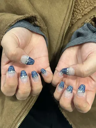 ネイル LAVISH nanamiのネイルデザイン