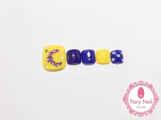 ネイル tiarynail K Kのネイルデザイン