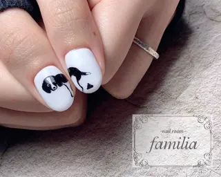ネイル -nailroom- familiaのネイルデザイン
