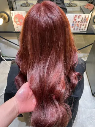 ロング 横山 菜摘のヘアスタイル