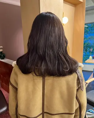 ミディアム カラー 西山 紗耶香🪽 透明感カラー/ボブのヘアスタイル