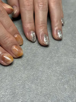 ネイル kiii.__ ✴︎*のネイルデザイン