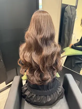 ロング 韓国レイヤー➰北田 陸斗➰コテ巻きパーマのヘアスタイル