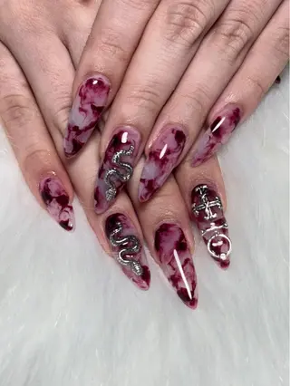 ネイル Rive. 酒井のネイルデザイン