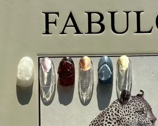 ネイル S. SAYAのネイルデザイン