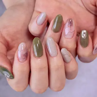 ネイル Elio所属・Elio 国泰寺のネイルデザイン