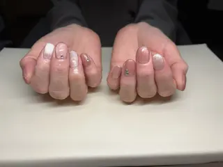 ネイル Rainbow Moonのネイルデザイン