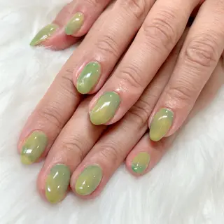 ネイル はあとねいる筑紫口店 Hitomiのネイルデザイン