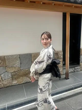 セミロング ヘアアレンジ タイトボブ個性派カラ ーAKANEのヘアスタイル