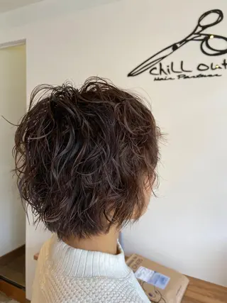 ショート パーマ chill out 南塚口本店のヘアスタイル