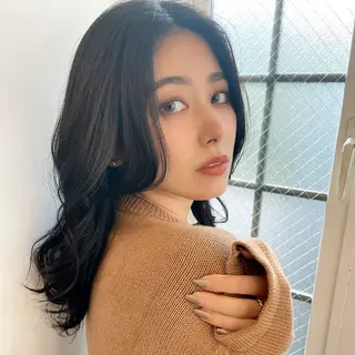 ミディアム L.O.GKINSHICHO所属・シールエクステ☀️ L.O.G村岡健一のヘアスタイル