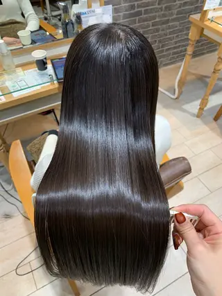 ロング カラー まろやかベージュ／ 大上なおみのヘアスタイル