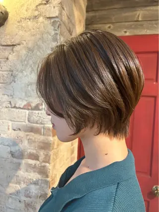 ショート ロゼ 神田 雅春のヘアスタイル