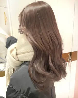 ロング カラー ヘアアレンジ Toiro所属・🤎小顔レイヤー /ベージュ🤎友香のヘアスタイル