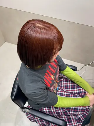 ショート カラー 佐野 えり奈のヘアスタイル