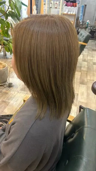 ミディアム 青木 優雅のヘアスタイル