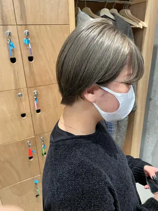 カラー wewe: momoeのヘアスタイル