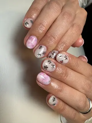 ネイル 鈴木 沙羅のネイルデザイン