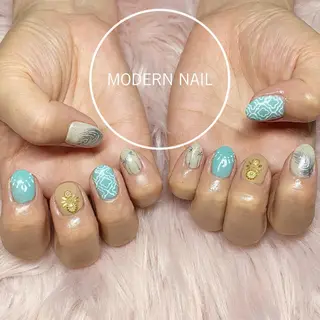 ネイル 小川 玲奈のネイルデザイン