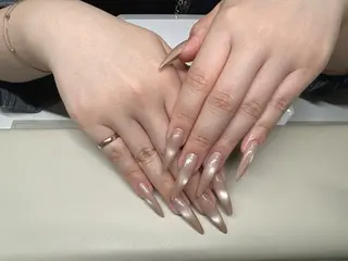 ネイル AB マツエクネイルサロン2号店所属・金子 希のネイルデザイン