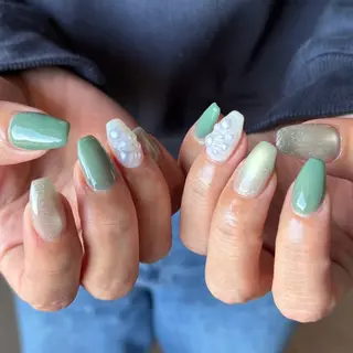 ネイル amuse ニュアンスネイルのネイルデザイン