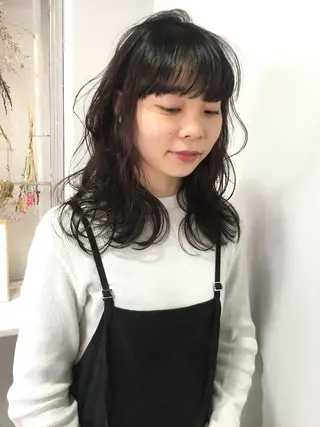 ミディアム パーマ レイヤーカット🪄 耳ツボ🎀Ayumiのヘアスタイル