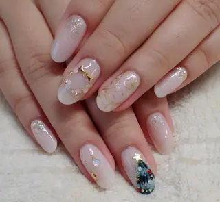 ネイル ゲン レイカのネイルデザイン