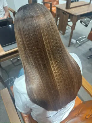 ロング 髪質改善縮毛✨ 泉谷彪芽のヘアスタイル