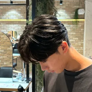 ショート メンズ フェザー/ニュアンス /レイヤーのヘアスタイル