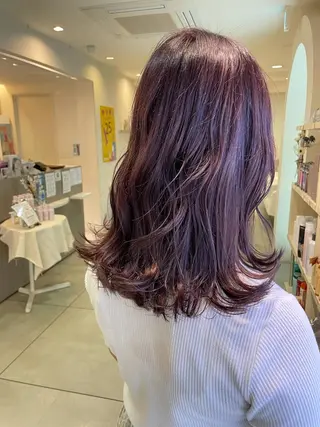 セミロング カラー 松佐 ゆかりのヘアスタイル