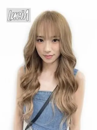 ロング ヘアアレンジ カラー LuciAエクステ カラー3000セラのヘアスタイル