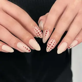 ネイル Ugirl Nail Pinpin🤍のネイルデザイン