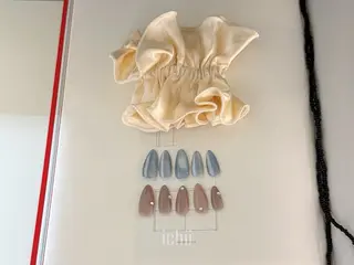 ネイル SAKINO 💐beautyのネイルデザイン