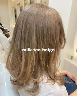 ミディアム sea's所属・ヒラカホ/矢場町/ ブリーチ/似合わせのヘアスタイル