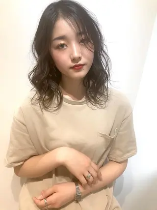 ミディアム eins.hair所属・過去一の柔髪ヘア 🌿einshairのヘアスタイル