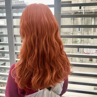 ロング カラー ANNA /艶髪/ハイトーンのヘアスタイル