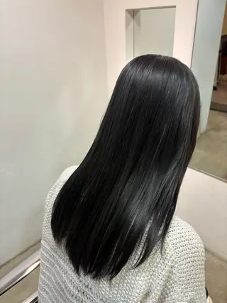 ロング イナイ ハルカのヘアスタイル