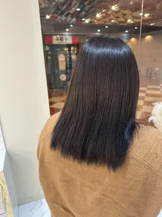 ミディアム カラー ワンホン×髪質改善 つのーか🩶‪🫧のヘアスタイル