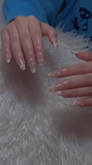 ネイル n o q r m. n a c h iのネイルデザイン