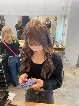 ロング カラー 🐾Libero🐾 柏　KONOMIのヘアスタイル