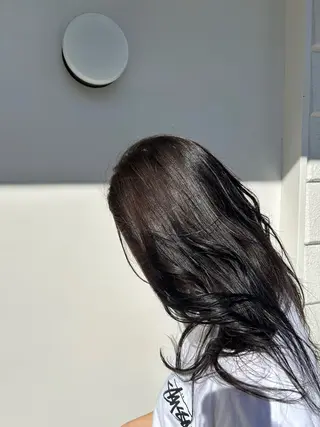 カラー 津山 優真のヘアスタイル